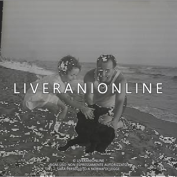 NEG-RETROSPETTIVA CARLO CAMPANINI ATTORE NELLA FOTO CARLO CAMPANINI A CAPRI NELL\'ANNO 1952 AG ALDO LIVERANI SAS