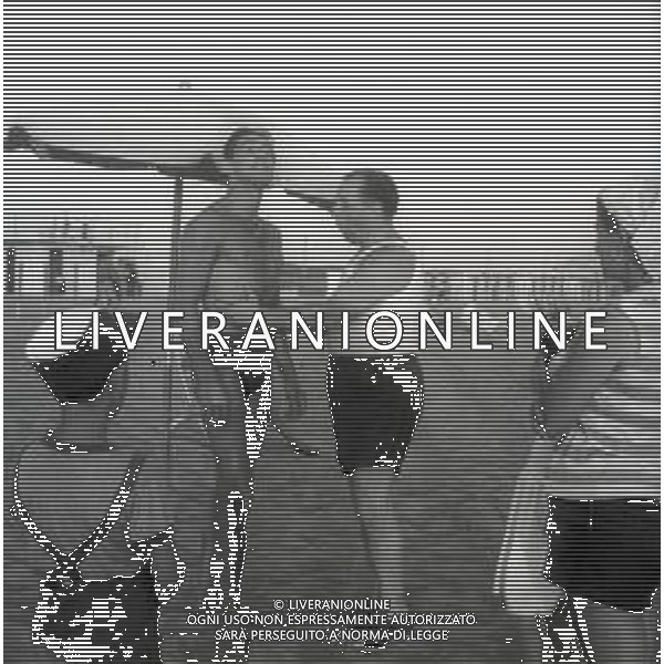 NEG-RETROSPETTIVA CARLO CAMPANINI ATTORE NELLA FOTO CARLO CAMPANINI A CAPRI NELL\'ANNO 1952 CON WALTER CHIARI AG ALDO LIVERANI SAS