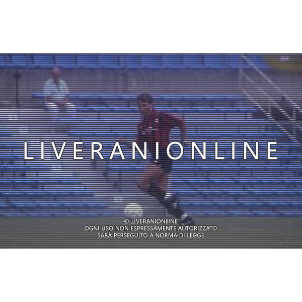 DIAP-RETROSPETTIVA DAN PETRESCU CALCIATORE NELLA FOTO DAN PETRESCU CON LA MAGLIA DEL FOGGIA CALCIO NELL\'ANNO 1991-1992 AG ALDO LIVERANI SAS