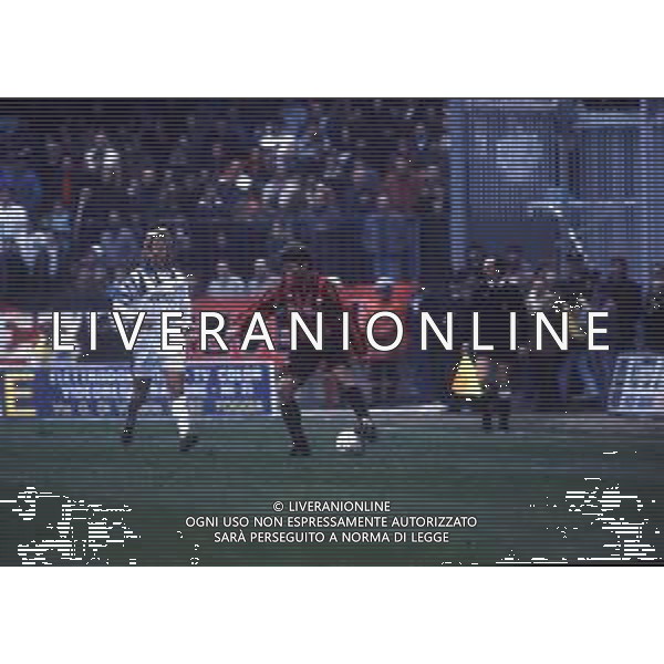 DIAP-RETROSPETTIVA DAN PETRESCU CALCIATORE NELLA FOTO DAN PETRESCU CON LA MAGLIA DEL FOGGIA CALCIO NELL\'ANNO 1991-1992 AG ALDO LIVERANI SAS
