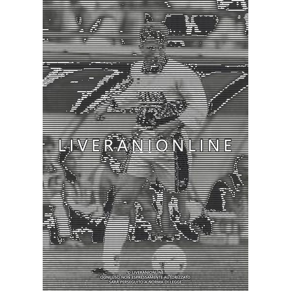 NEG-RETROSPETTIVA DAN PETRESCU CALCIATORE NELLA FOTO DAN PETRESCU CON LA MAGLIA DEL GENOA CALCIO AG ALDO LIVERANI SAS