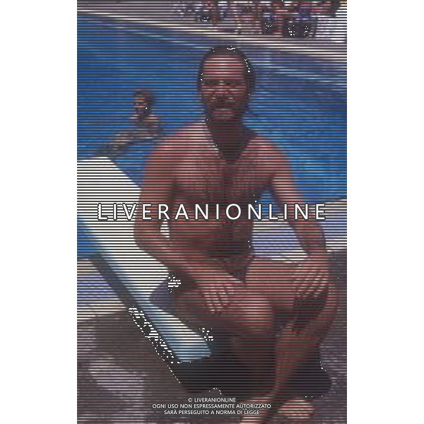DIAP-RETROSPETTIVA TONY ESPOSITO MUSICISTA-PERCUSSIONISTA E CANTAUTORE NELLA FOTO TONY ESPOSITO NELL\'ANNO 1985 AG ALDO LIVERANI SAS