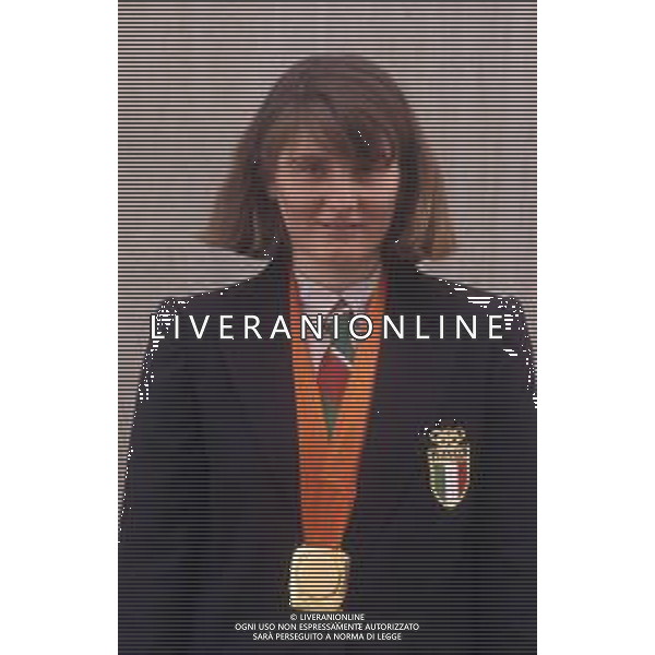 DIAP-RETROSPETTIVA PAOLA MAGONI SCI NELLA FOTO PAOLA MAGONI NELL\'ANNO 1984 ALLE OLIMPIADI INVERNALI A SARAJEVO AG ALDO LIVERANI SAS 