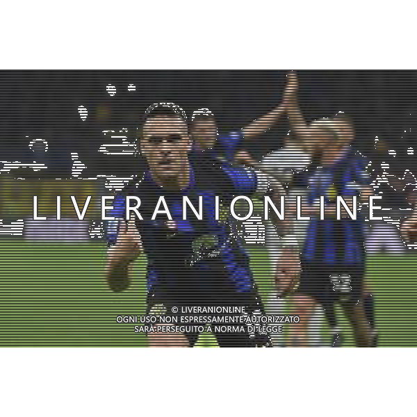 Inter vs Atalanta nella foto Lautaro Martinez (Inter) esulta dopo il gol del 2 a 0 Milano 28-02-2024 Stadio Giuseppe Meazza - San Siro Campionato Serie A TIM - recupero della 21a giornata foto Roberto Garavaglia/Agenzia Aldo Liverani sas