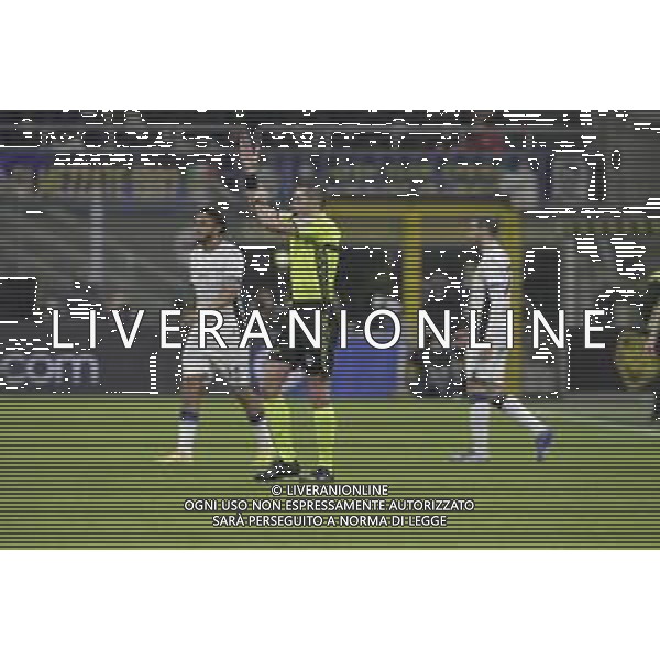 ARBITRO ANNULLA IL GOL PER TOCCO DI MANO DOPO IL VAR -INTER - ATALANTA partita recupero campionato Calcio Serie A Tim 28.02.2024 ©PAOLO GIAMPIETRI/AGENZIA ALDO LIVERANI SAS