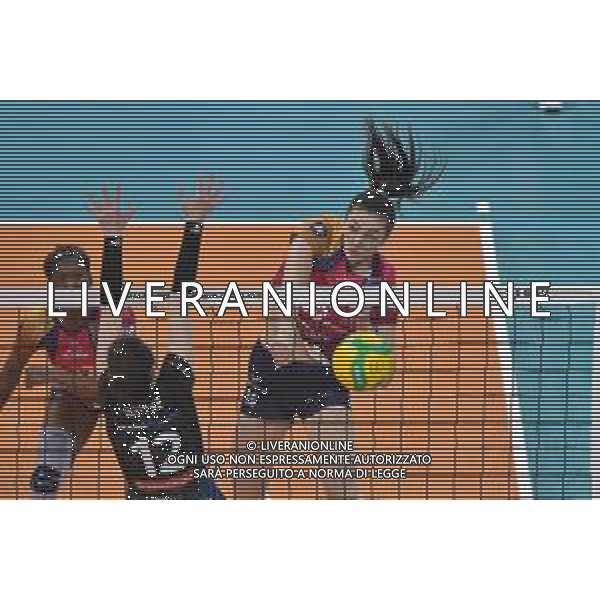 TVRG Allianz Vero Volley Milano vs LKS Commercecon Lodz nella foto Kara Jane Bajema (Vero Volley Milano) Milano 29-02-2024 Allianz Cloud CEV Champions League - quarti di finale gara di ritorno foto Roberto Garavaglia/Agenzia Aldo Liverani sas/AGENZIA ALDO LIVERANI SAS