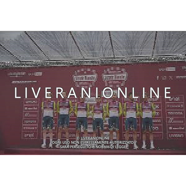 02-03-2024 Presentazione Squadre Strade Bianche 2024; 2024, Corratec - Vini Fantini; Siena; ©SIROTTI/AGENZIA ALDO LIVERANI SAS