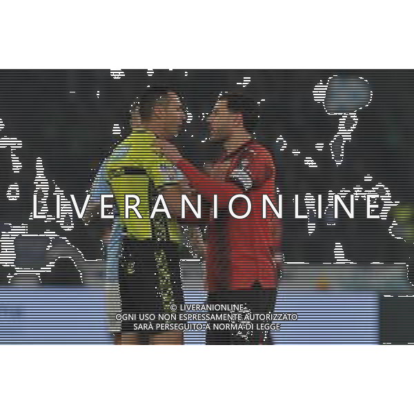Lazio vs Milan - Campionato Serie A TIM - 27 giornata - Stadio Olimpico - Roma 01-03-2024 nella foto l\'arbitro marco Di Bello e Theo Hernandez ©Federico Gaetano/AGENZIA ALDO LIVERANI SAS