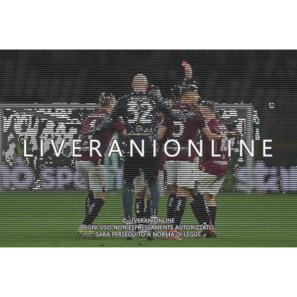 TVMV-Torino 02.03.2024 Stadio Grande Torino Torino vs Fiorentina Campionato Calcio Serie A TIM 2023/2024 27a giornata Nella foto: l\'arbitro marchetti espelle samuele ricci ©Viganti/AGENZIA ALDO LIVERANI SAS