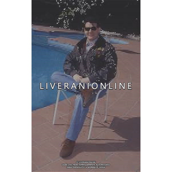 DIAP-RETROSPETTIVA FRANCESCO SALVI ATTORE E CANTANTE NELLA FOTO FRANCESCO SALVI NELL\'ANNO 1992 -1993 AL FESTIVAL DI SANREMO AG ALDO LIVERANI SAS 