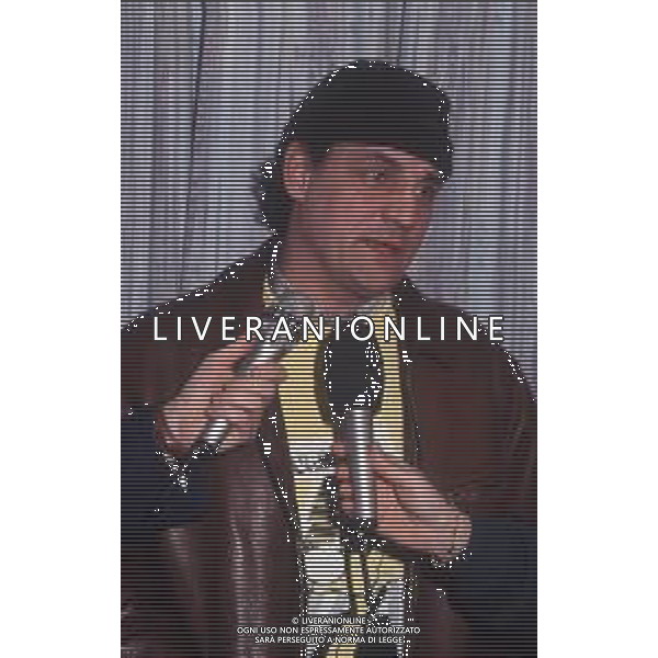 DIAP-RETROSPETTIVA FRANCESCO SALVI ATTORE E CANTANTE NELLA FOTO FRANCESCO SALVI NELL\'ANNO 1992 -1993 AL FESTIVAL DI SANREMO AG ALDO LIVERANI SAS 