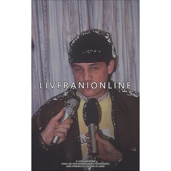 DIAP-RETROSPETTIVA FRANCESCO SALVI ATTORE E CANTANTE NELLA FOTO FRANCESCO SALVI NELL\'ANNO 1992 -1993 AL FESTIVAL DI SANREMO AG ALDO LIVERANI SAS 