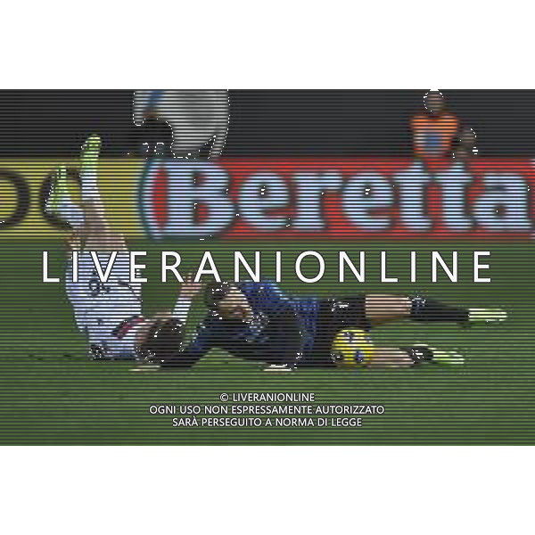 TVRG Atalanta vs Bologna nella foto Alexis Saelemaekers (Bologna) e Teun Koopmeiners (Atalanta) Bergamo 03-03-2024 Gewiss Stadium Campionato Serie A TIM - 27a giornata foto Roberto Garavaglia/Agenzia Aldo Liverani sas/AGENZIA ALDO LIVERANI SAS