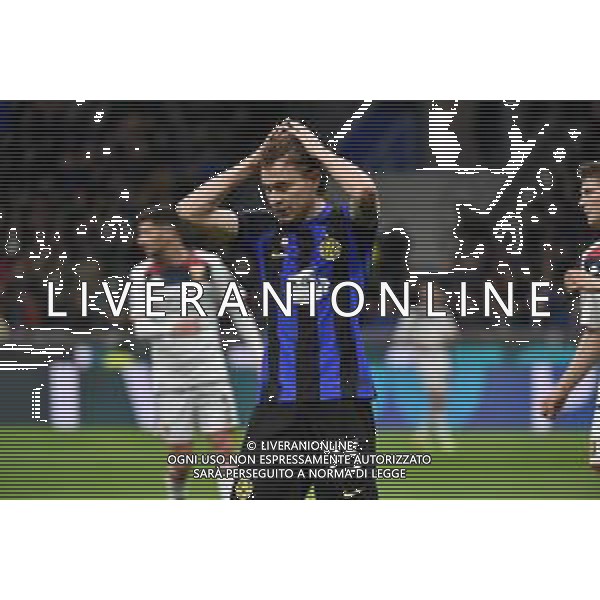 Inter vs Genoa nella foto Nicolo\' Barella (Inter) delusione dopo occasione da gol fallita Milano 04-03-2024 Stadio Giuseppe Meazza - San Siro Campionato Serie A TIM - 27a giornata foto Roberto Garavaglia/Agenzia Aldo Liverani sas/ AGENZIA ALDO LIVERANI SAS
