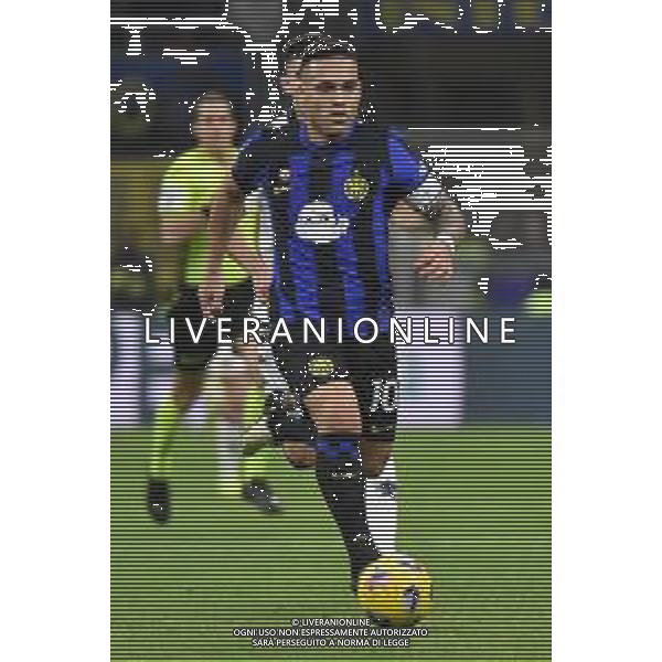 Inter vs Genoa nella foto Lautaro Martinez (Inter) Milano 04-03-2024 Stadio Giuseppe Meazza - San Siro Campionato Serie A TIM - 27a giornata foto Roberto Garavaglia/Agenzia Aldo Liverani sas/ AGENZIA ALDO LIVERANI SAS