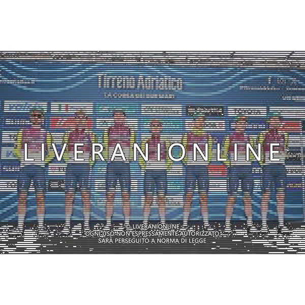 05-03-2024 Tirreno - Adriatico; Tappa 02 Camaiore - Follonica; 2024, Corratec - Vini Fantini; Camaiore; ©SIROTTI/ AGENZIA ALDO LIVERANI SAS