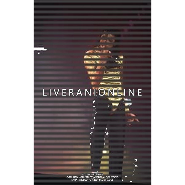 NEG-RETROSPETTIVA MICHAEL JACKSON CANTANTE NELLA FOTO MICHAEL JACKSON IN ITALIA NELL\'ANNO 1990 AG ALDO LIVERANI SAS