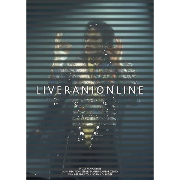 NEG-RETROSPETTIVA MICHAEL JACKSON CANTANTE NELLA FOTO MICHAEL JACKSON IN ITALIA NELL\'ANNO 1990 AG ALDO LIVERANI SAS
