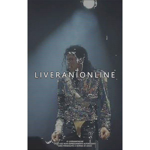 NEG-RETROSPETTIVA MICHAEL JACKSON CANTANTE NELLA FOTO MICHAEL JACKSON IN ITALIA NELL\'ANNO 1990 AG ALDO LIVERANI SAS