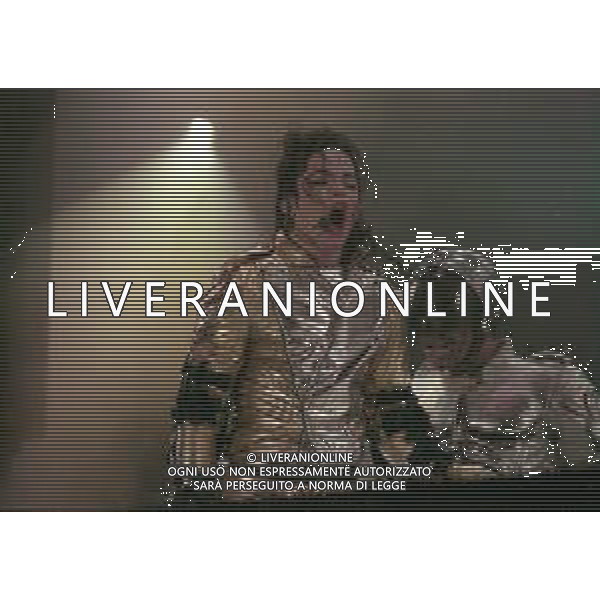 NEG-RETROSPETTIVA MICHAEL JACKSON CANTANTE NELLA FOTO MICHAEL JACKSON IN ITALIA NELL\'ANNO 1990 AG ALDO LIVERANI SAS