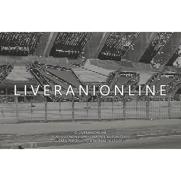 NEG-1988 MILANO IL PALAZZETTO DELLO SPORT IN VIA FEDERICO TESIO E VIA PATROCLO PRIMA DELLA DEMOLIZIONE AG ALDO LIVERANI SAS