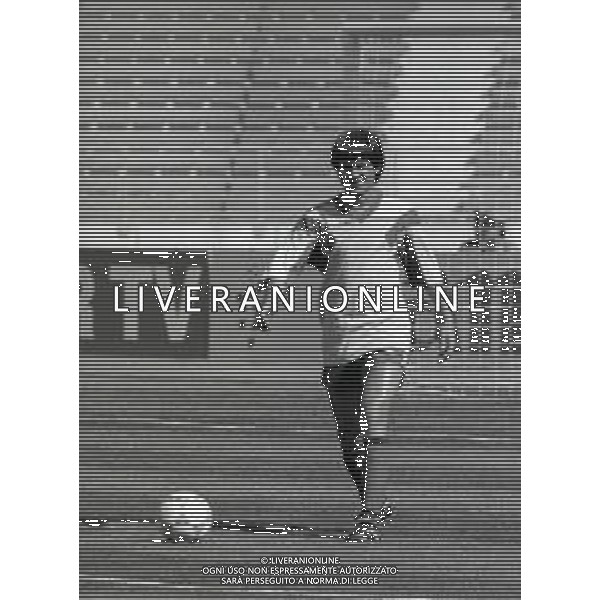 NEG-RETROSPETTIVA MARIO LACATUS CALCIATORE NELLA FOTO MARIO LACATUS CON LA MAGLIA DELLA NAZIONALE ROMANIA AI MONDIALI DI CALCIO ITALIA 90 AG ALDO LIVERANI SAS