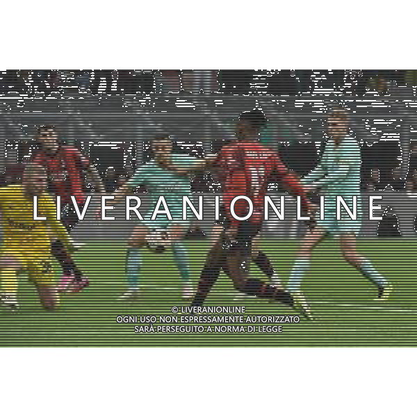 Milan vs Slavia Praga nella foto l\'azione personale di Rafael Leao (Milan) che ha portato al gol del 4 a 2 Milano 07-03-2024 Stadio Giuseppe Meazza - San Siro UEFA Europa League - ottavi di finale gara di andata foto Roberto Garavaglia/Agenzia Aldo Liverani sas/AGENZIA ALDO LIVERANI SAS