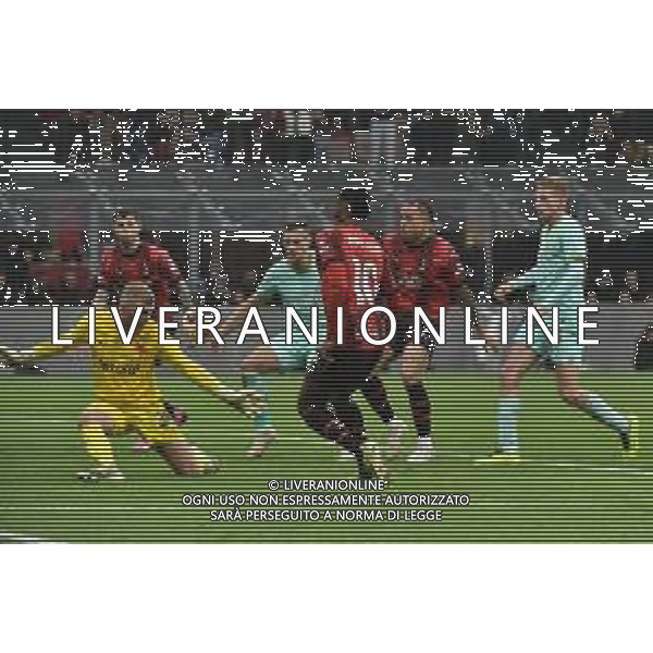 Milan vs Slavia Praga nella foto l\'azione personale di Rafael Leao (Milan) che ha portato al gol del 4 a 2 Milano 07-03-2024 Stadio Giuseppe Meazza - San Siro UEFA Europa League - ottavi di finale gara di andata foto Roberto Garavaglia/Agenzia Aldo Liverani sas/AGENZIA ALDO LIVERANI SAS