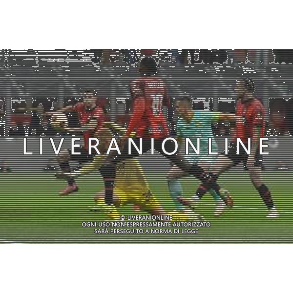 Milan vs Slavia Praga nella foto l\'azione personale di Rafael Leao (Milan) che ha portato al gol del 4 a 2 Milano 07-03-2024 Stadio Giuseppe Meazza - San Siro UEFA Europa League - ottavi di finale gara di andata foto Roberto Garavaglia/Agenzia Aldo Liverani sas/AGENZIA ALDO LIVERANI SAS