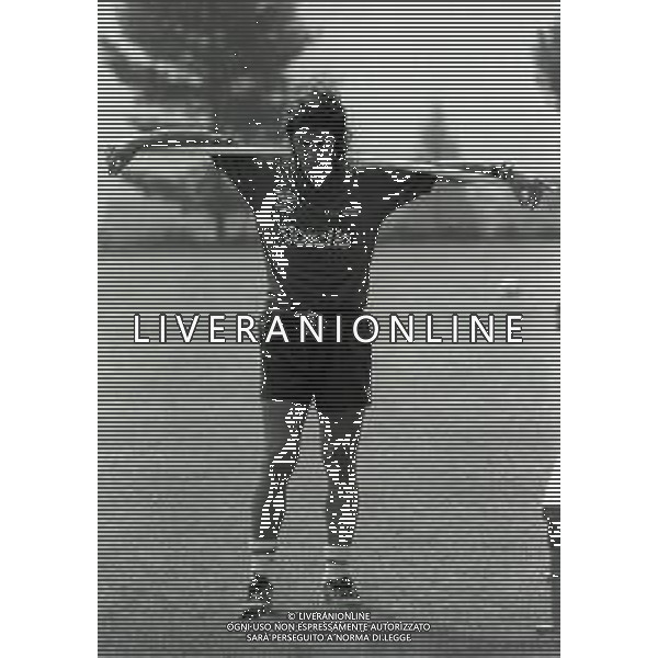 NEG-1991 ALLENAMENTO NAPOLI RITIRO ESTIVO NELLA FOTO FERNANDO DE NAPOLI AG ALDO LIVERANI SAS