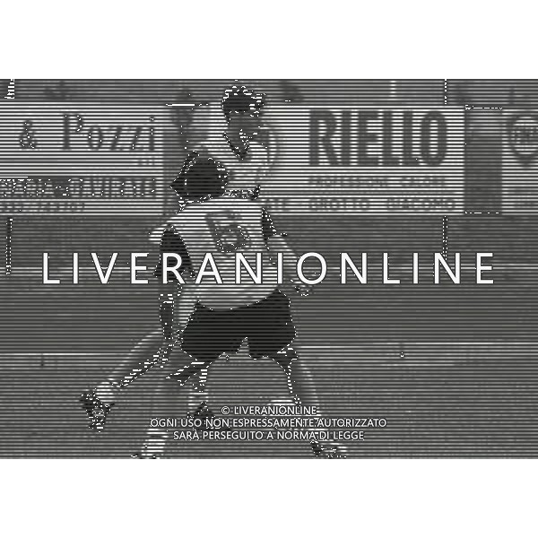 NEG-1992 ALLENAMENTO INTER RITIRO ESTIVO NELLA FOTO NICOLA BERTI AG ALDO LIVERANI SAS
