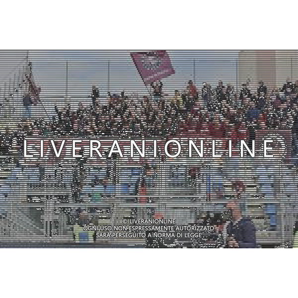 9-3-2024. Cagliari calcio-U.S. Salernitana. 28° giornata campionato calcio italiano Serie A 2023/2024, stadio Unipol Domus Cagliari. Foto Salvatore Moi/Agenzia Aldo Liverani s.as. Nella foto: Tifosi Salernitana in trasferta, nel settore ospiti dello stadio Unipol Domus di Cagliari ©MOI SALVATORE/AGENZIA ALDO LIVERANI SAS
