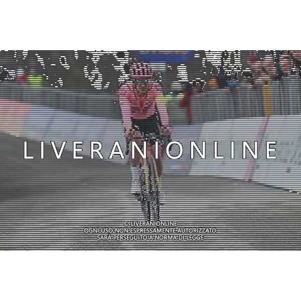 09-03-2024 Tirreno - Adriatico; Tappa 06 Sassoferrato - Monte Petrano; 2024, Ef Education - Easypost; Carapaz Antonio, Richard Antonio; Monte Petrano; ©SIROTTI/AGENZIA ALDO LIVERANI SAS