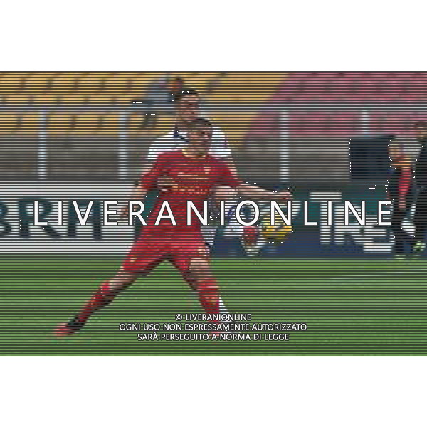 TVEM Nikola Krstovic of US Lecce in action against Diego Coppola of Hellas Verona during the Italian soccer Serie A match Lecce vs Hellas Verona on March 10, 2024 at Via del Mare Stadium in Lecce, Italy. Photo Emmanuele Mastrodonato/agenzia Liverani/AGENZIA ALDO LIVERANI SAS