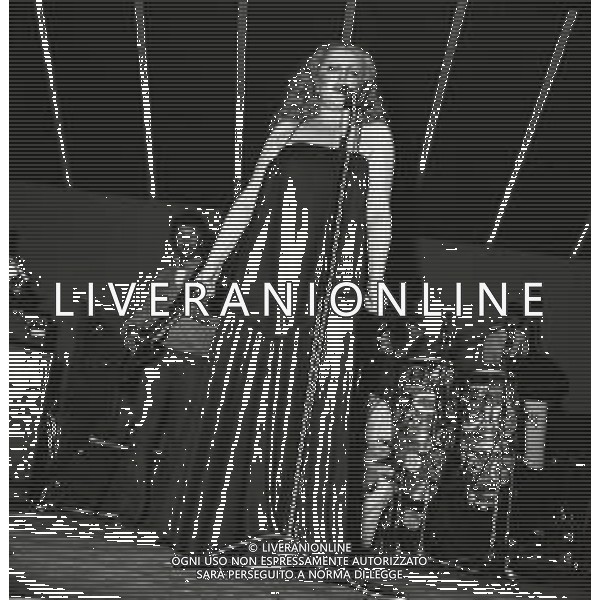 NEG-RETROSPETTIVA MINA MAZZINI CANTANTE NELLA FOTO MINA MAZZINI CANTA ALLA BUSSOLA DI VIAREGGIO NELL\'ANNO 1978 AG ALDO LIVERANI SAS