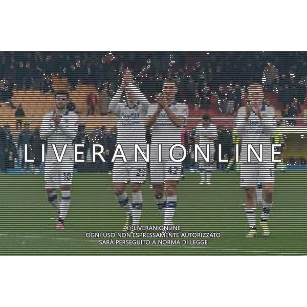TVEM Players of Hellas Verona celebrates the victory during the Italian soccer Serie A match Lecce vs Hellas Verona on March 10, 2024 at Via del Mare Stadium in Lecce, Italy. Photo Emmanuele Mastrodonato/agenzia Liverani/AGENZIA ALDO LIVERANI SAS