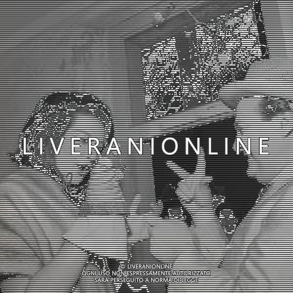 08-08-1963 SALERNO-RETROSPETTIVA MINA MAZZINI CANTANTE NELLA FOTO MINA MAZZINI CON AURELIO FIERRO AG ALDO LIVERANI SAS