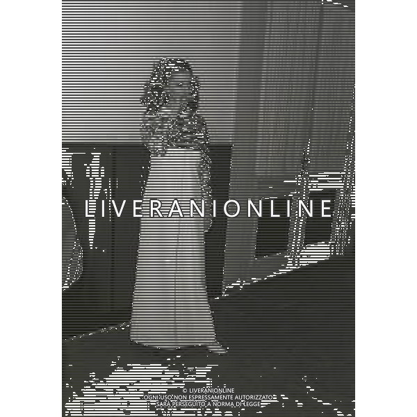 NEG-RETROSPETTIVA IVA ZANICCHI CANTANTE NELLA FOTO IVA ZANICCHI NELL\'ANNO 1970 A SANREMO  AG ALDO LIVERANI SAS