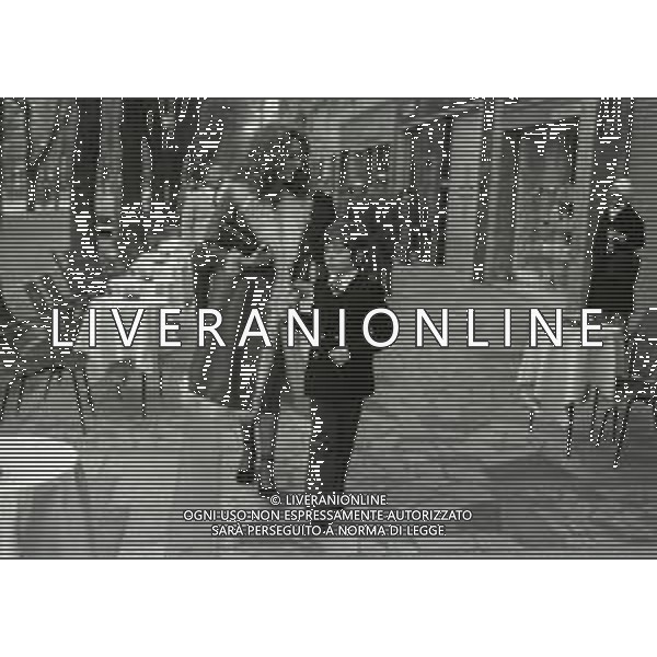 NEG-RETROSPETTIVA MINA MAZZINI CANTANTE NELLA FOTO MINA MAZZINI CON IL PADRE A SALSOMAGGIORE E IL FIGLIO MASSIMILIANO NELL\'ANNO 1971 AG ALDO LIVERANI SAS
