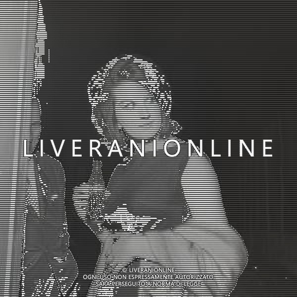 08-08-1963 SALERNO-RETROSPETTIVA MINA MAZZINI CANTANTE NELLA FOTO MINA MAZZINI AG ALDO LIVERANI SAS