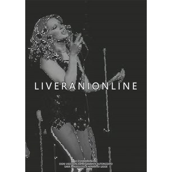 NEG-RETROSPETTIVA MINA MAZZINI CANTANTE NELLA FOTO MINA MAZZINI A MILANO AL TEATRO LIRICO NELL\'ANNO 1971 AG ALDO LIVERANI SAS