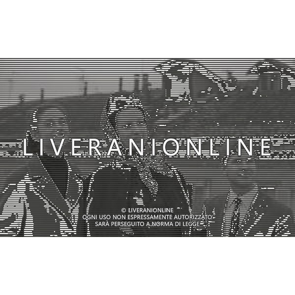 NEG-RETROSPETTIVA MINA MAZZINI CANTANTE NELLA FOTO MINA MAZZINI CON GIGLIOLA CINQUETTI A ROMA NELL\'ANNO 1963 AG ALDO LIVERANI SAS 
