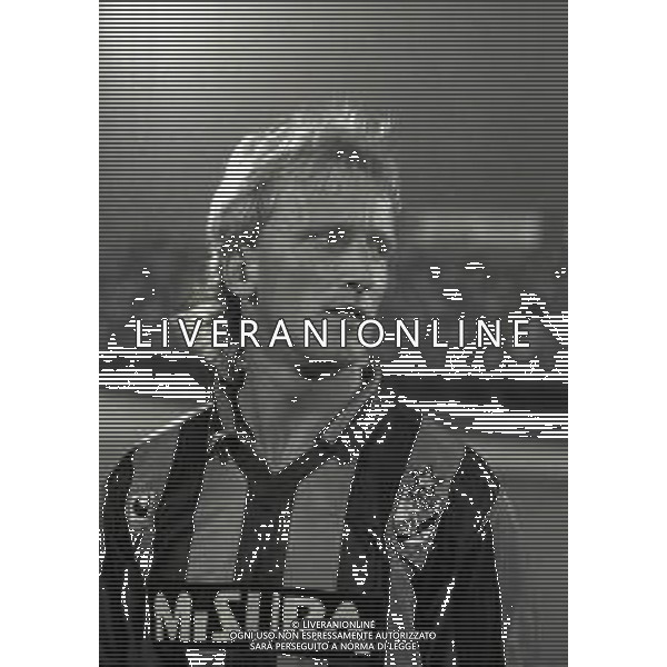 NEG-RETROSPETTIVA ANDREAS BREHME CALCIATORE NELLA FOTO ANDREAS BREHME CON LA MAGLIA DELL\'INTER NELL\'ANNO 1988 AG ALDO LIVERANI SAS
