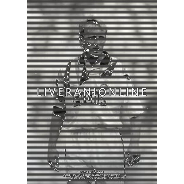 NEG-RETROSPETTIVA ANDREAS BREHME CALCIATORE NELLA FOTO ANDREAS BREHME CON LA MAGLIA DELL\'INTER NELL\'ANNO 1991-1992 AG ALDO LIVERANI SAS  