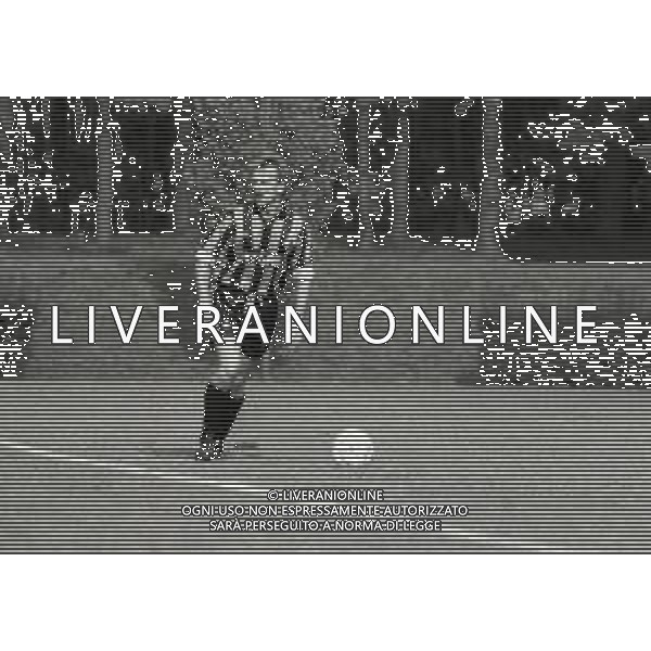 NEG-RETROSPETTIVA ANDREAS BREHME CALCIATORE NELLA FOTO ANDREAS BREHME CON LA MAGLIA DELL\'INTER NELL\'ANNO 1991-1992 AG ALDO LIVERANI SAS  