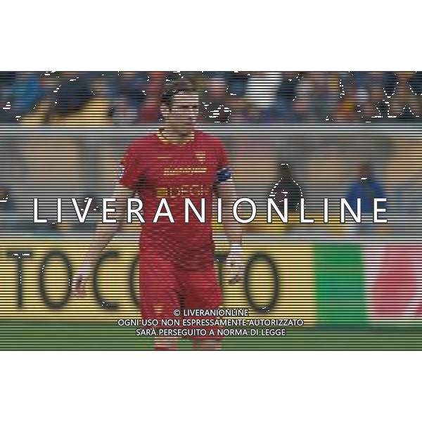 TVEM Federico Baschirotto of US Lecce during the Italian soccer Serie A match Lecce vs Hellas Verona on March 10, 2024 at Via del Mare Stadium in Lecce, Italy. Photo Emmanuele Mastrodonato/agenzia Liverani/AGENZIA ALDO LIVERANI SAS