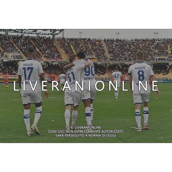 TVEM Michael Folorunsho of Hellas Verona celebrates after scoring a goal with teammates during the Italian soccer Serie A match Lecce vs Hellas Verona on March 10, 2024 at Via del Mare Stadium in Lecce, Italy. Photo Emmanuele Mastrodonato/agenzia Liverani/AGENZIA ALDO LIVERANI SAS