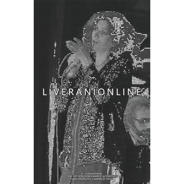 NEG-RETROSPETTIVA IVA ZANICCHI CANTANTE NELLA FOTO IVA ZANICCHI NELL\'ANNO 1984 A MILANO AG ALDO LIVERANI SAS 