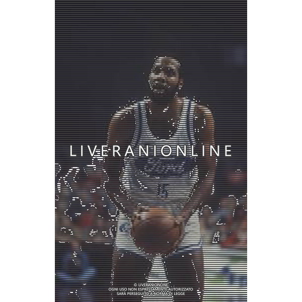 RETROSPETTIVA WALLACE BRYANT BASKET NELLA FOTO WALLACE BRYANT CON LA MAGLIA DELLA FORD CANTU\' BASKET NELL\'ANNO 1982-1983 AG ALDO LIVERANI SAS