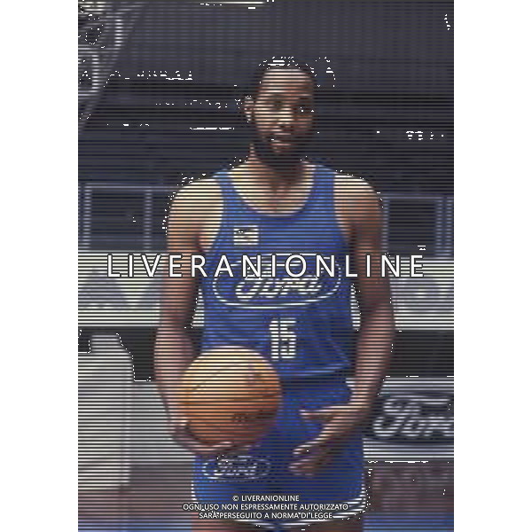 RETROSPETTIVA WALLACE BRYANT BASKET NELLA FOTO WALLACE BRYANT CON LA MAGLIA DELLA FORD CANTU\' BASKET NELL\'ANNO 1982-1983 AG ALDO LIVERANI SAS